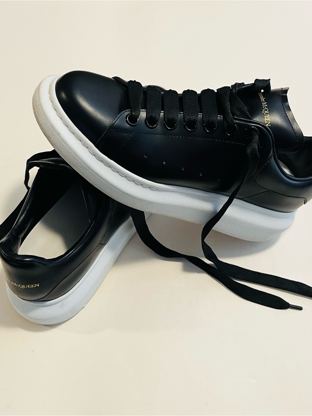 Alexander McQueen Women’s Oversized Low Top Black Platform Sneakers Size 40 E